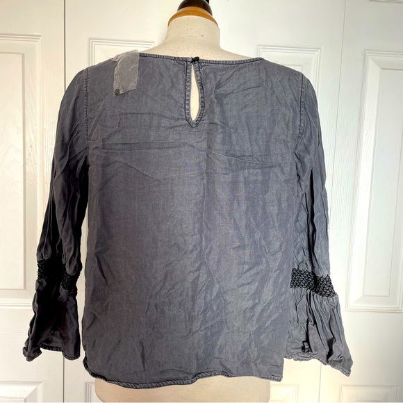 Black chambray denim top with smocked bell sleeves large. - Picture 2 of 8